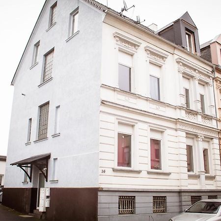 Bis 5 Personen, Parkplatz, Arbeitsplatz Apartman Solingen Kültér fotó